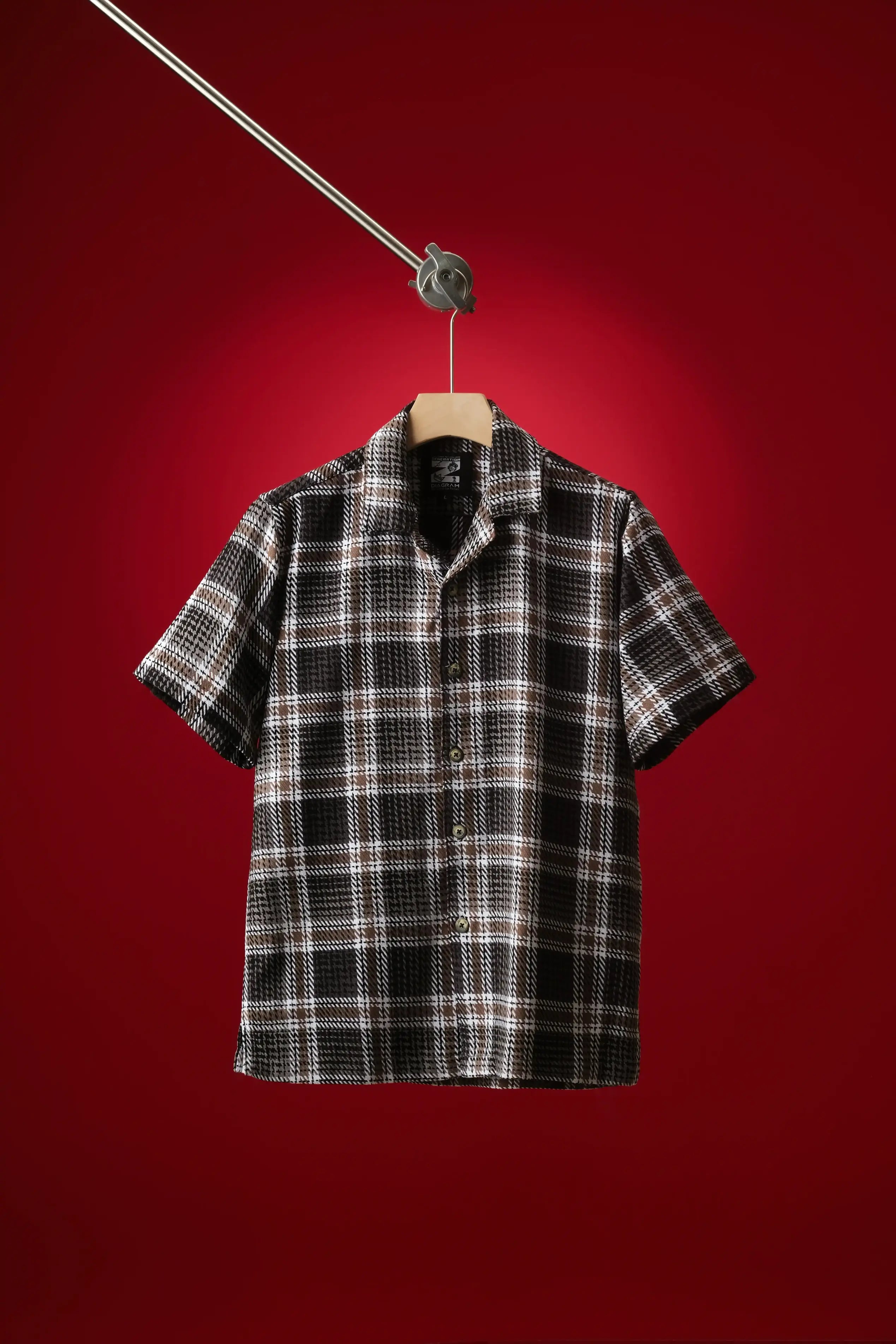Black and white waffle check Cuban collar shirt with short sleeves, breathable summer style for men.