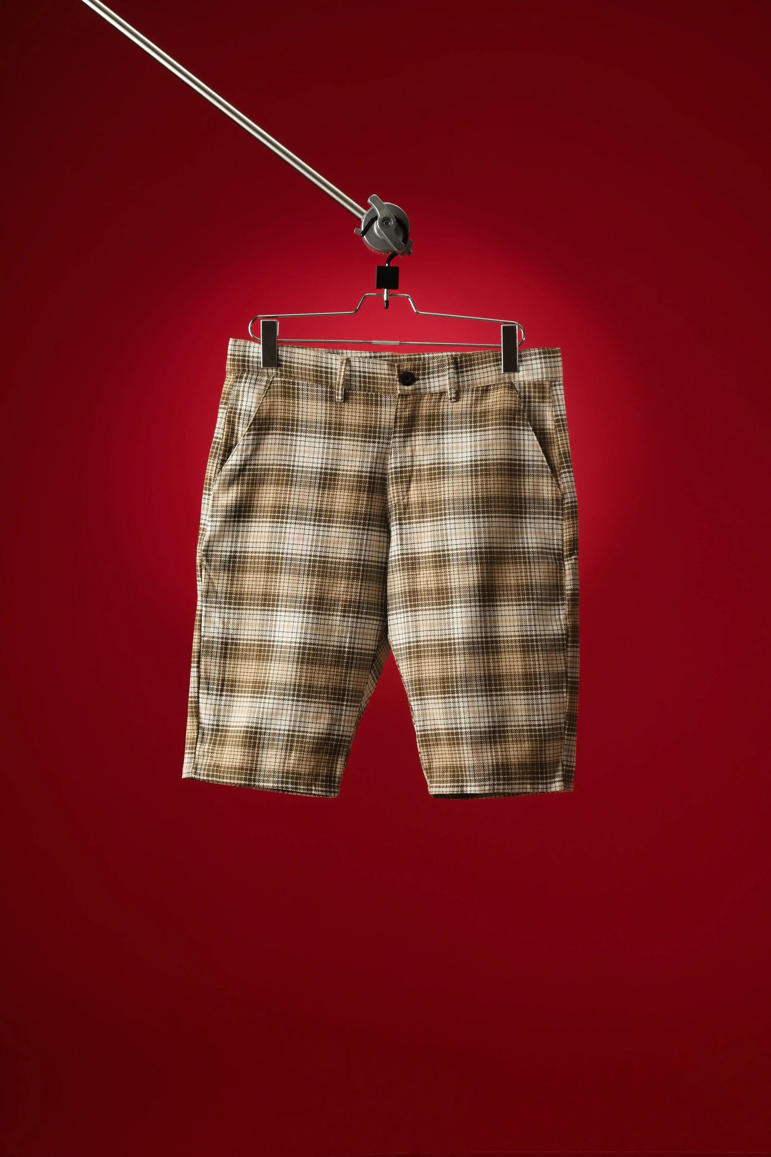 Men’s beige check cotton shorts with tailored summer fit – breathable fabric and versatile casual style by Diagram